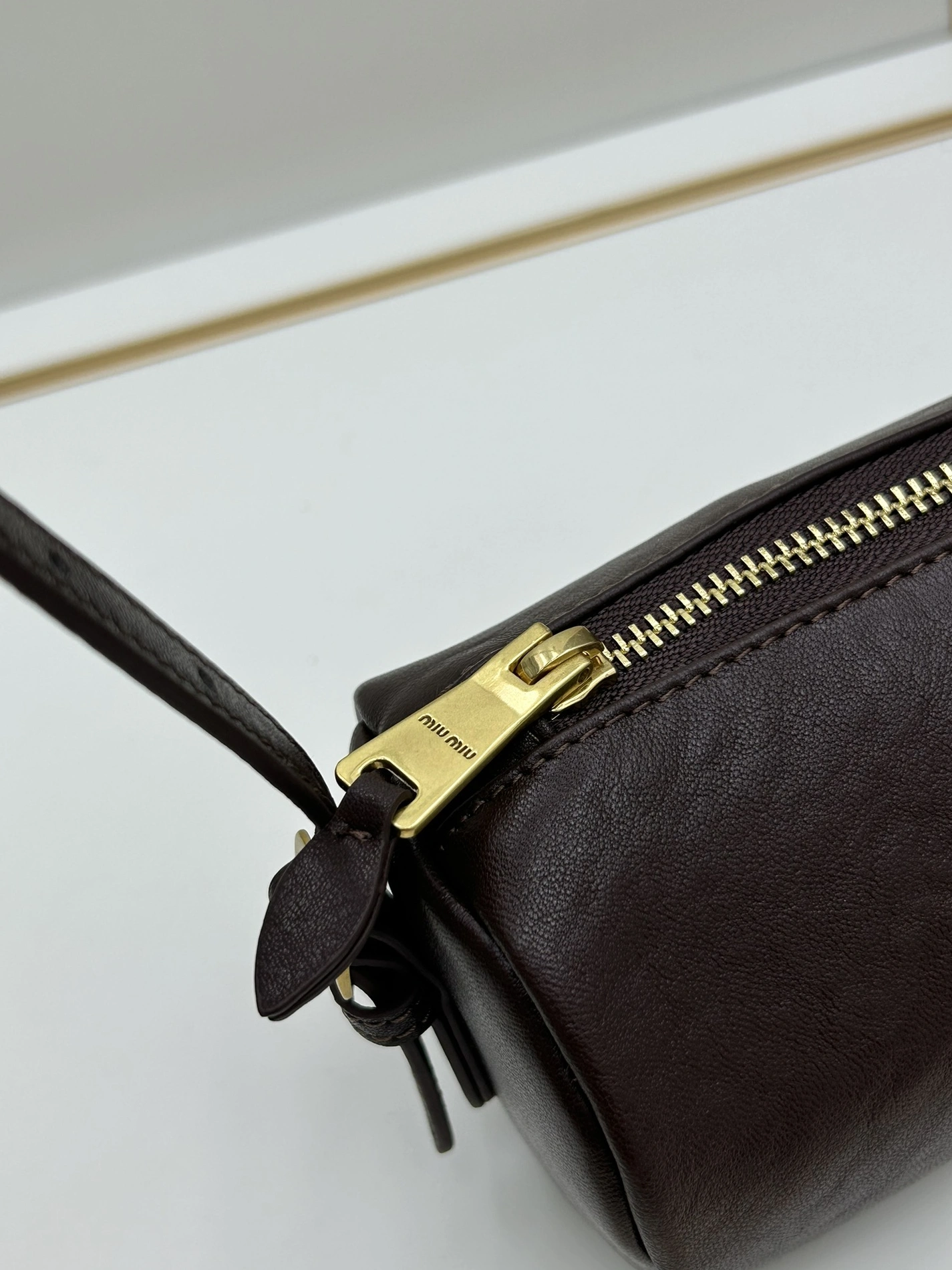 MIU MIU AAA Quality Shoulder Bags For Women HighQuality 975