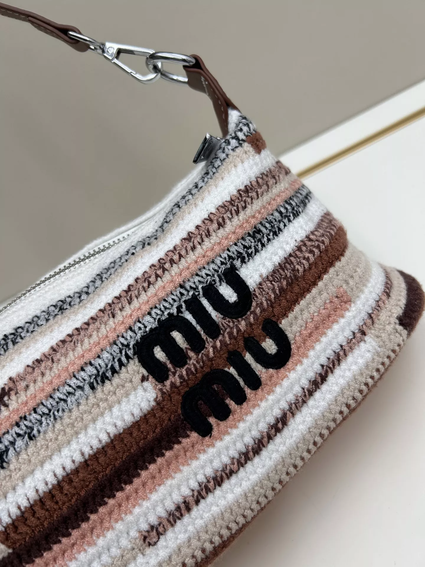 MIU MIU AAA Quality Shoulder Bags For Women Sophisticated 1160