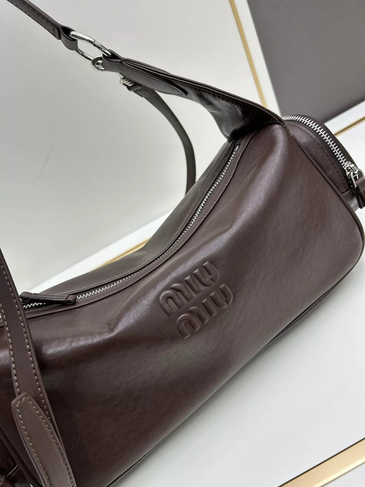 MIU MIU AAA Quality Shoulder Bags For Women SportInspired 5804