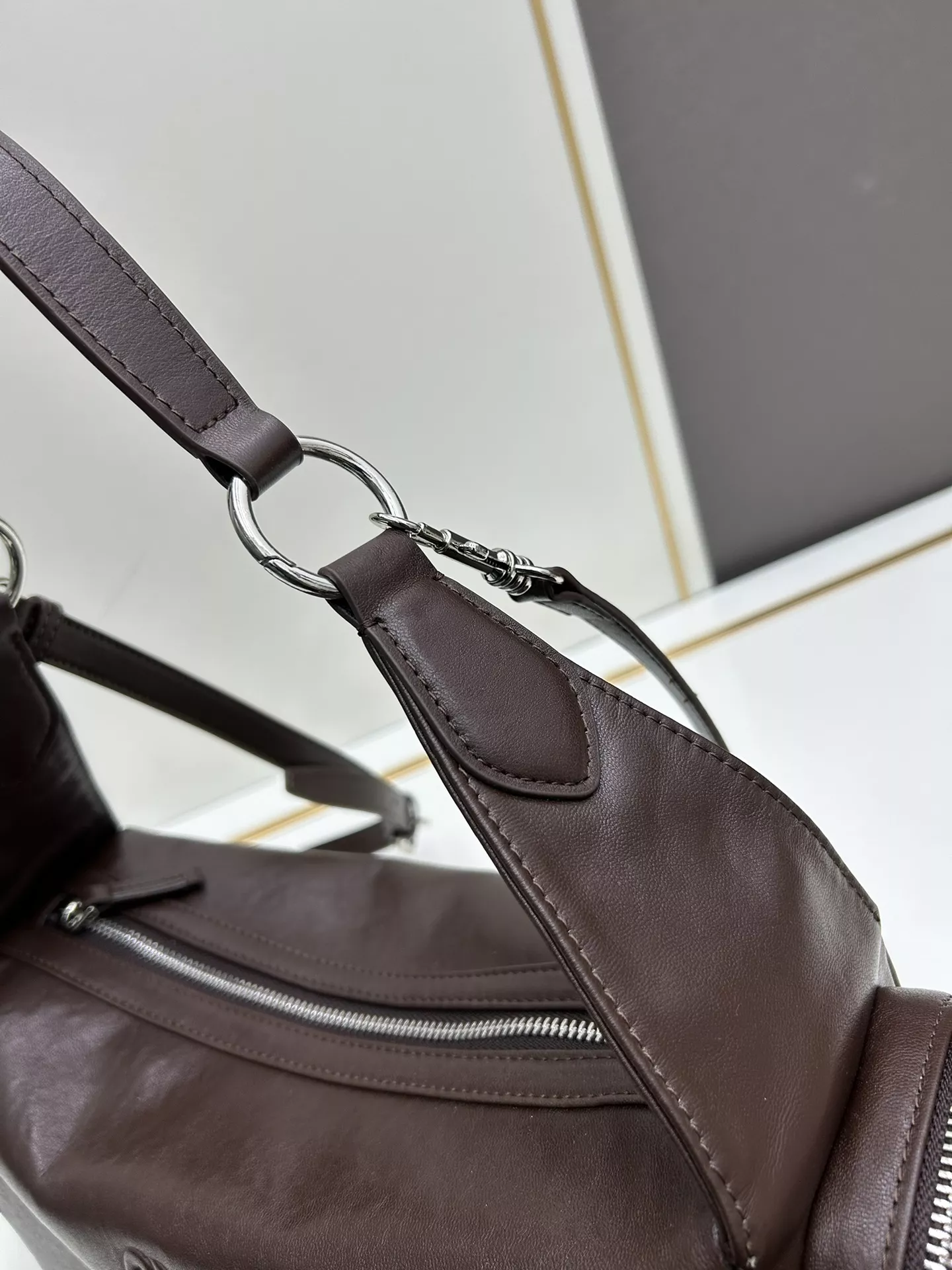 MIU MIU AAA Quality Shoulder Bags For Women SportInspired 5804