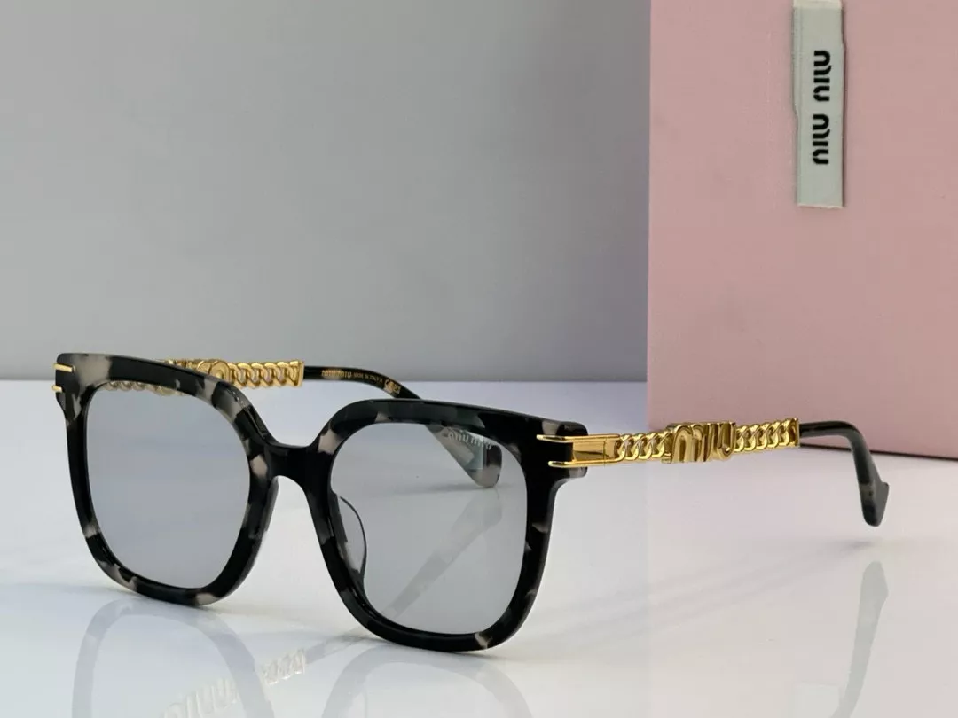 MIU MIU AAA Quality Sunglasses Classic 4640