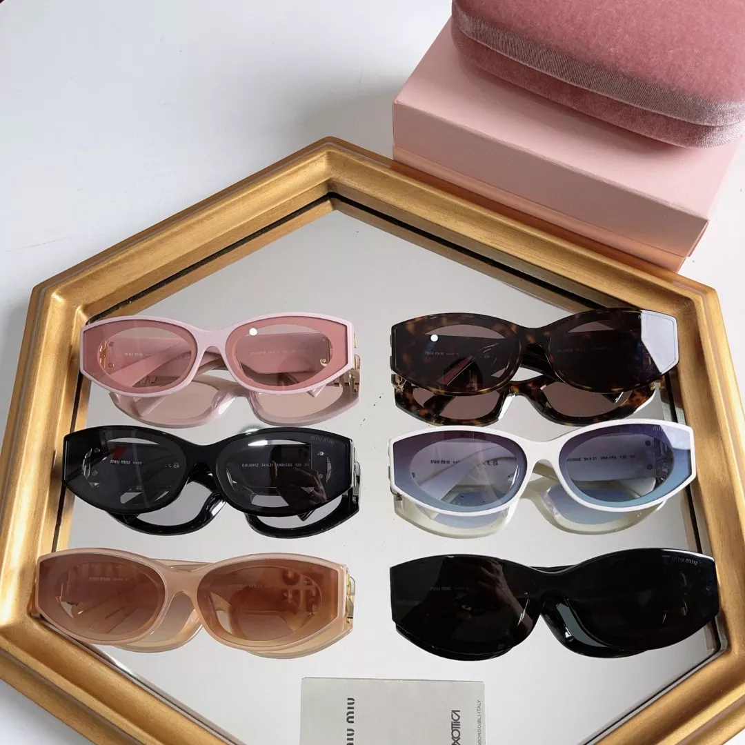 MIU MIU AAA Quality Sunglasses Compact 9600