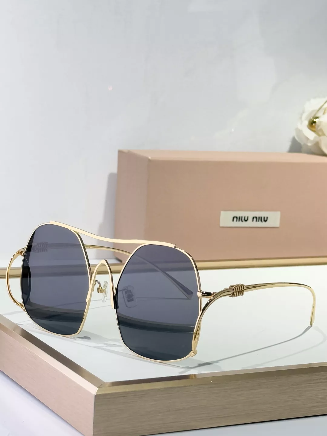 MIU MIU AAA Quality Sunglasses EasyMatch 4106