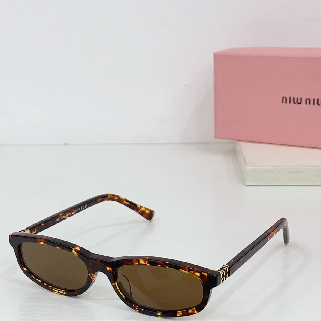 MIU MIU AAA Quality Sunglasses Fashionable 829
