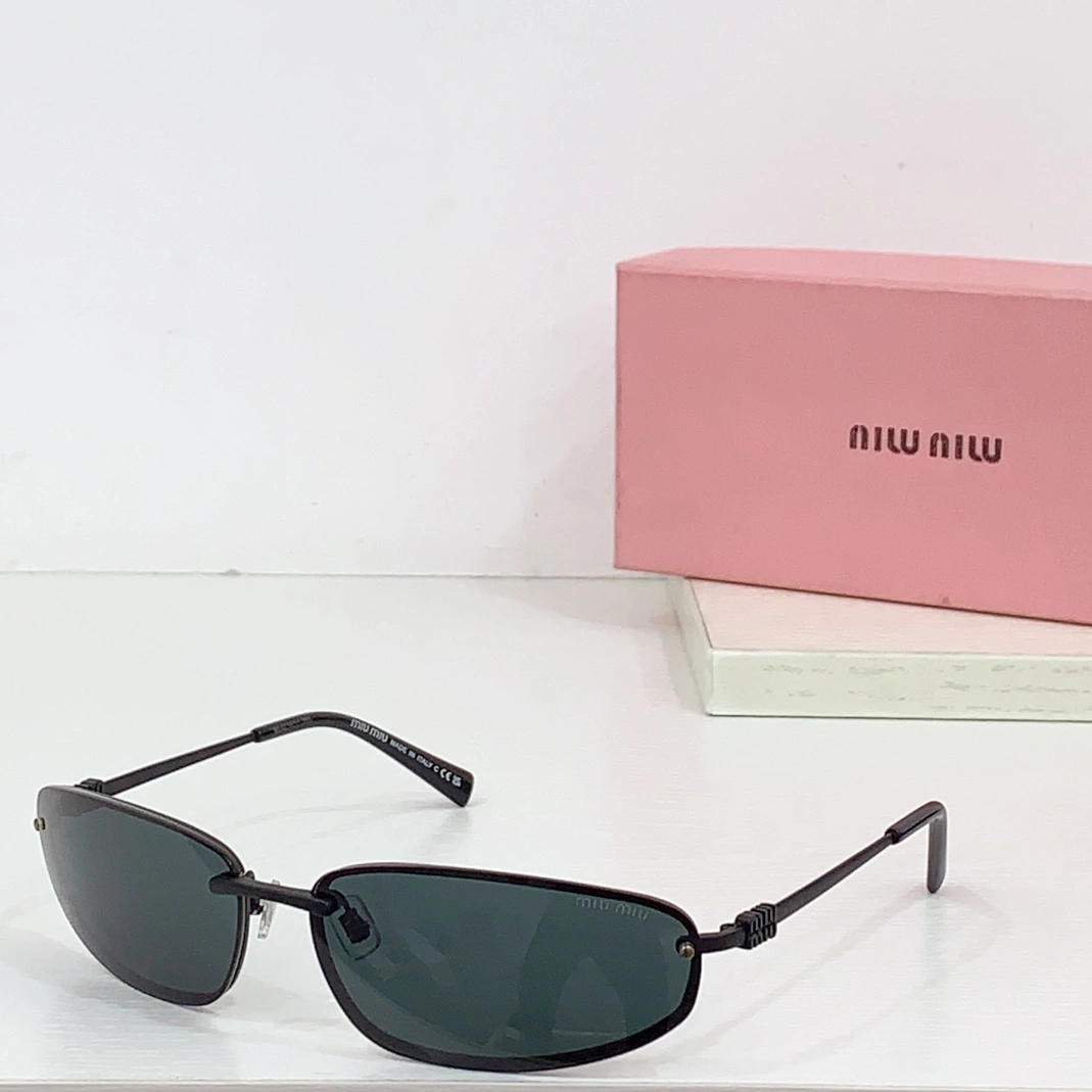 MIU MIU AAA Quality Sunglasses Practical 4519