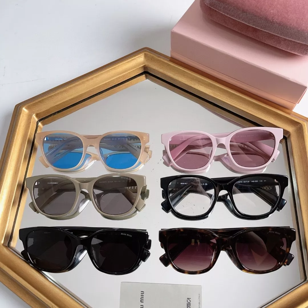 MIU MIU AAA Quality Sunglasses Trendsetting 8452