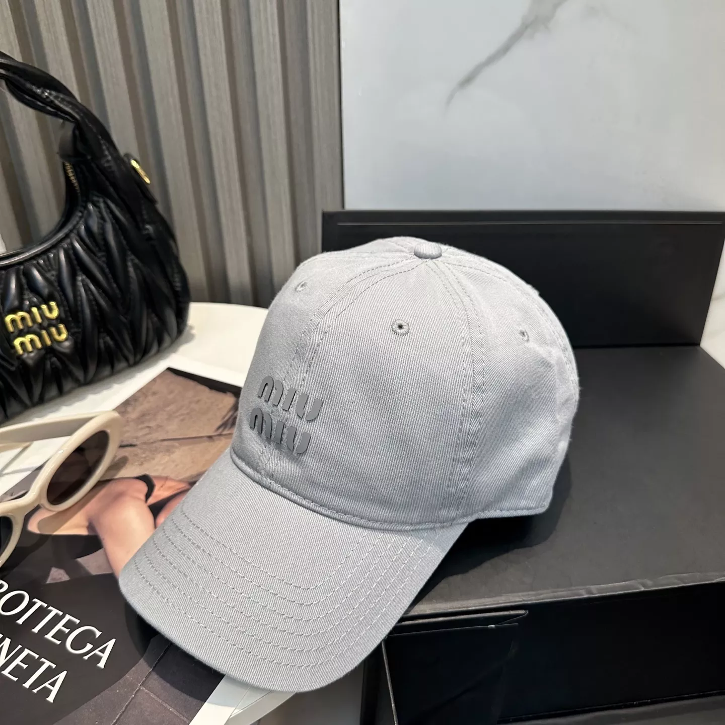 MIU MIU Caps BestValue 6940