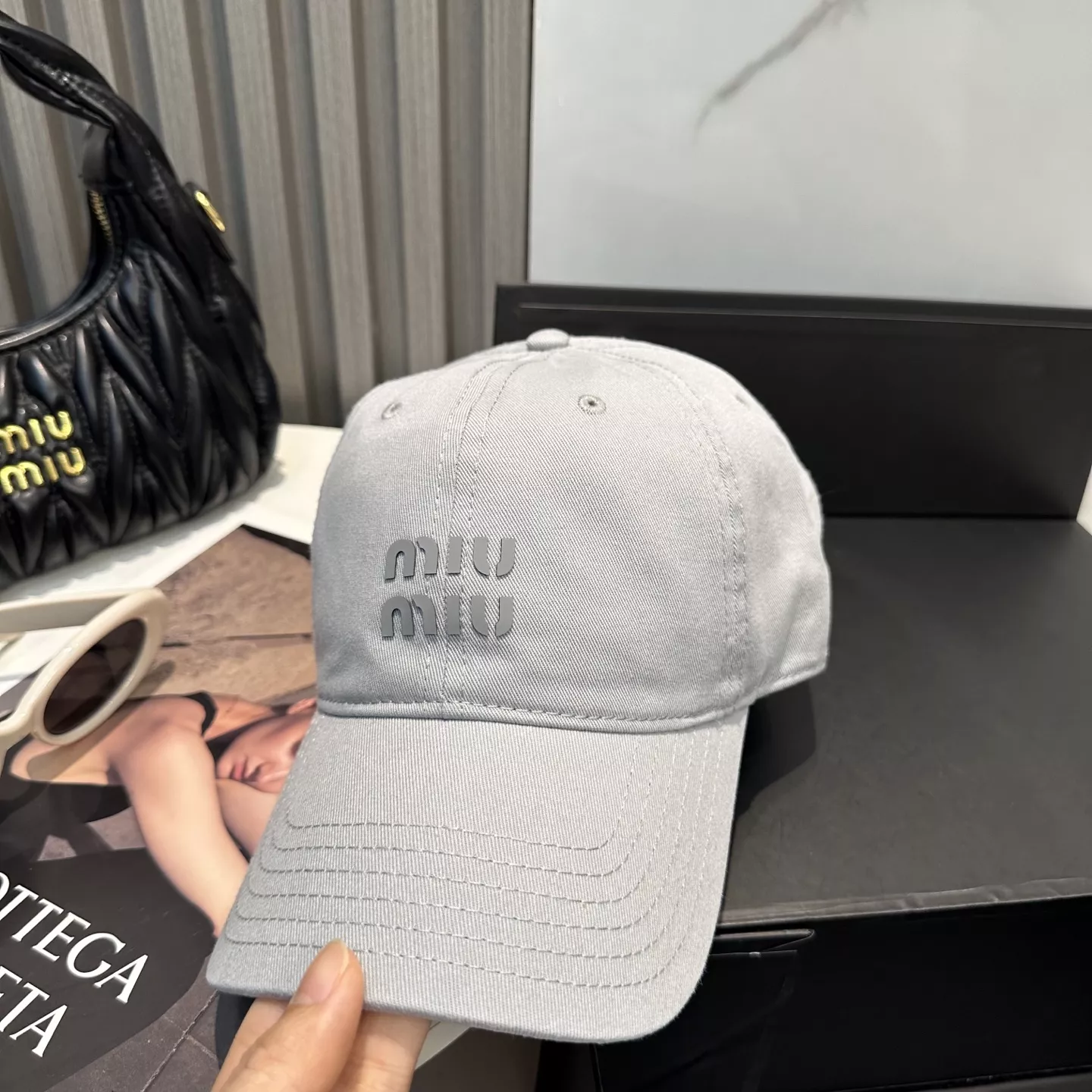MIU MIU Caps BestValue 6940