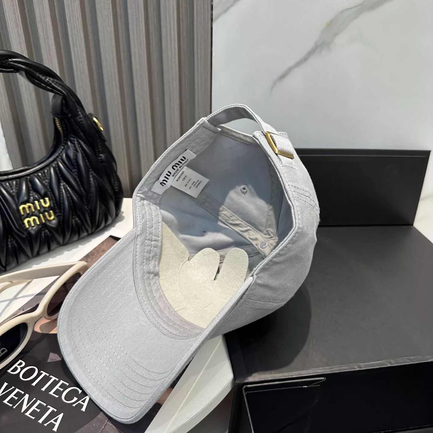 MIU MIU Caps BestValue 6940