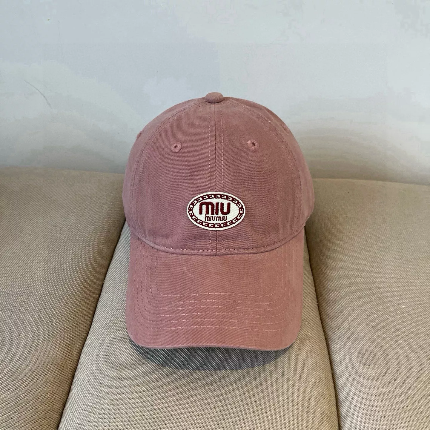 MIU MIU Caps EasyMatch 3200