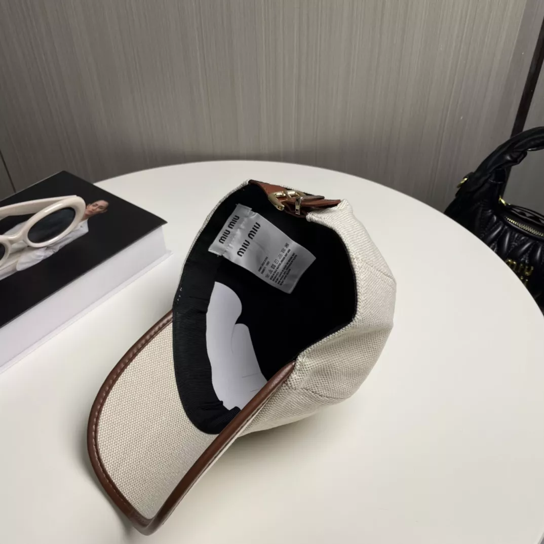 MIU MIU Caps Efficient 4027