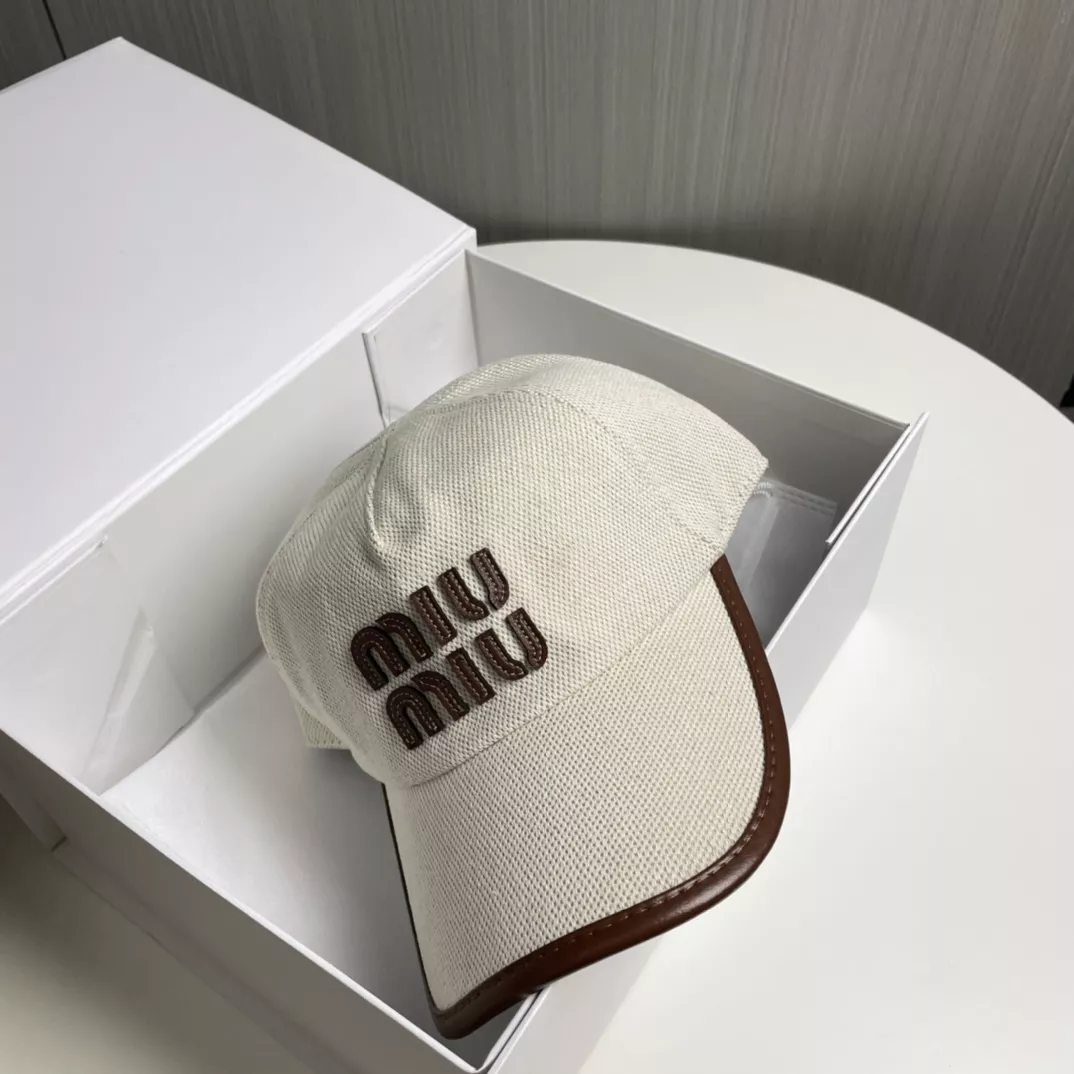 MIU MIU Caps Efficient 4027