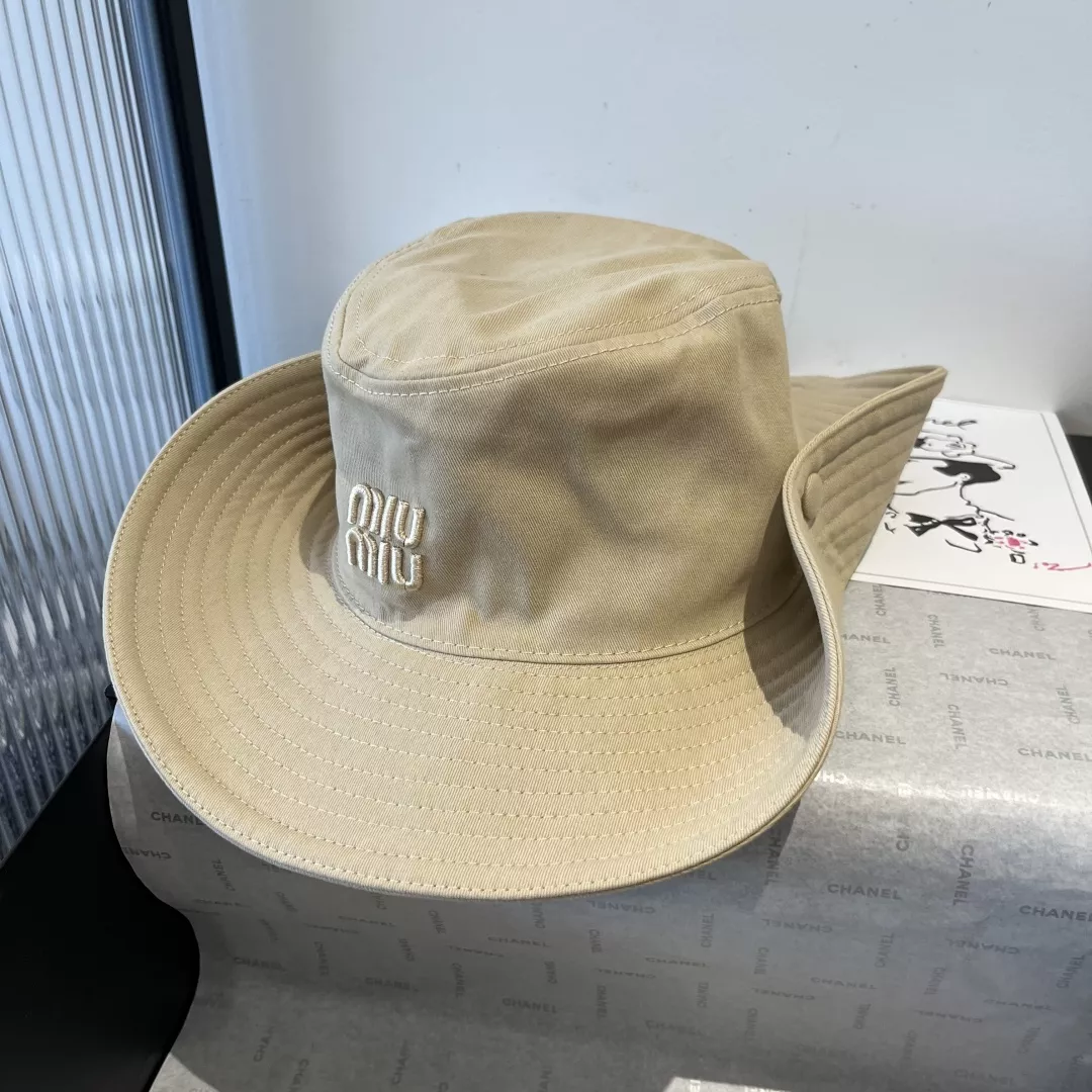 MIU MIU Caps Efficient 7813
