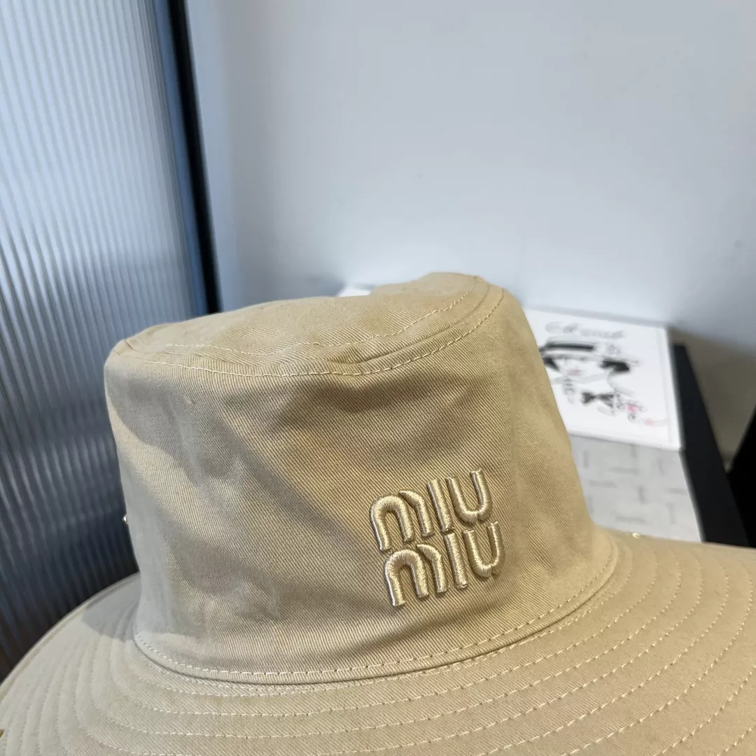 MIU MIU Caps Efficient 7813