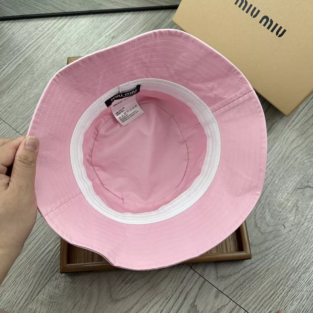 MIU MIU Caps Functional 2167
