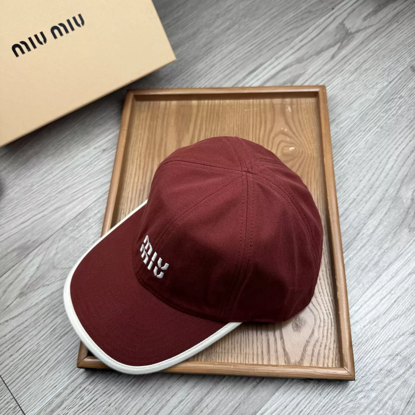 MIU MIU Caps GoodFit 3292