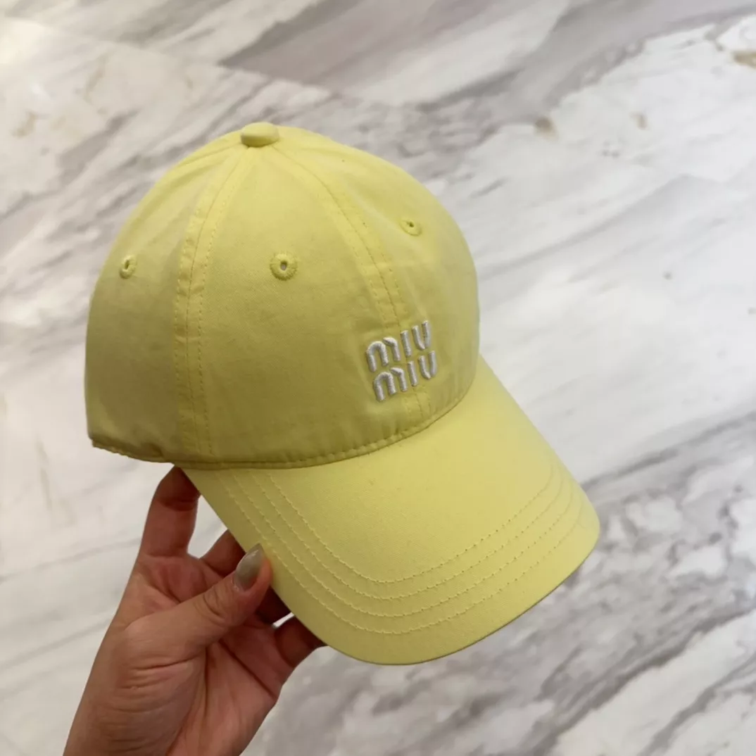 MIU MIU Caps GoodFit 341