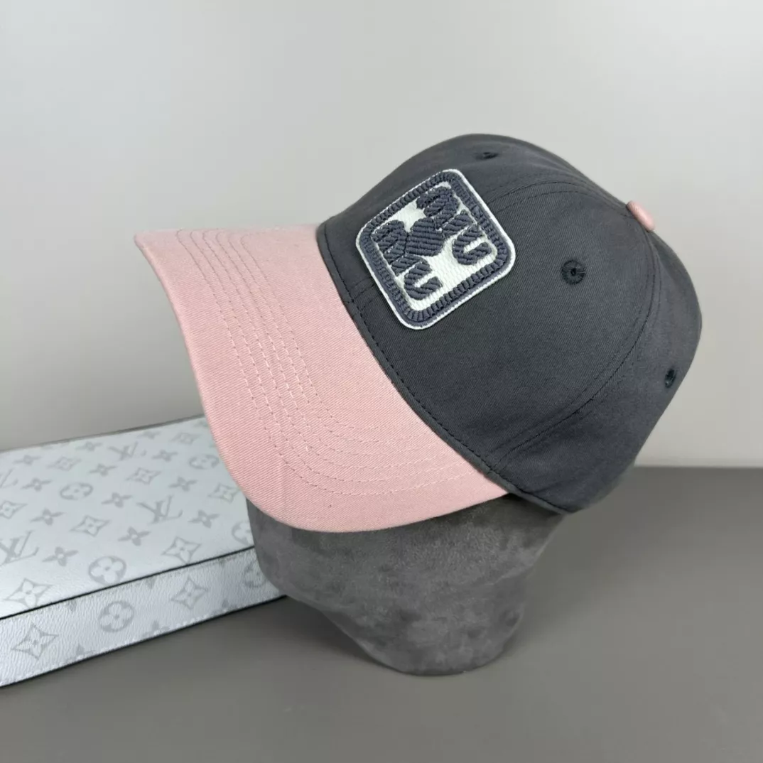 MIU MIU Caps HighQuality 5951