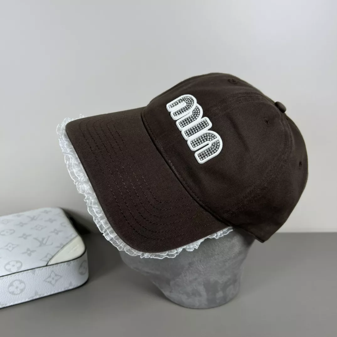 MIU MIU Caps Minimalist 3248