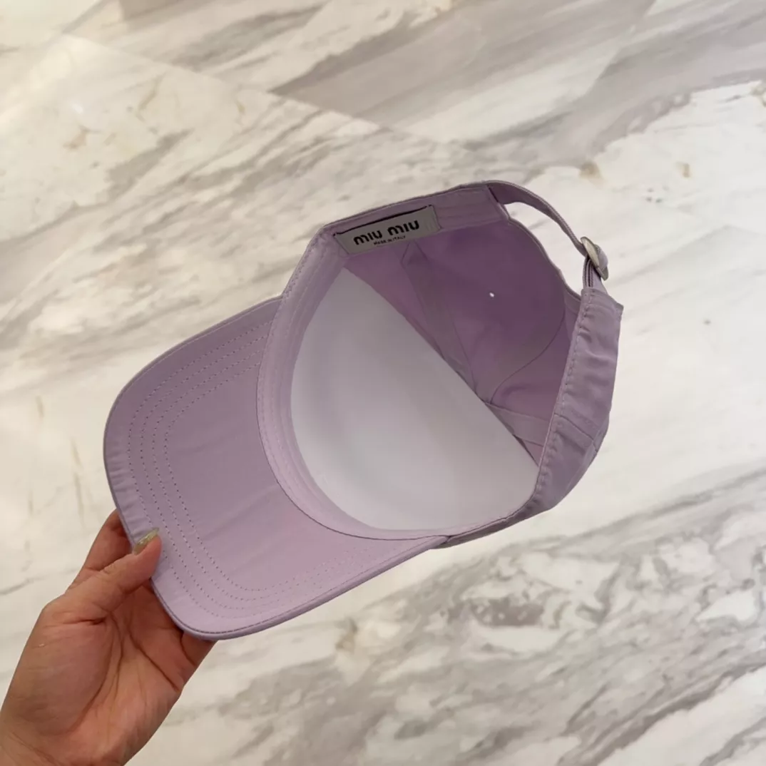 MIU MIU Caps Minimalist 6925