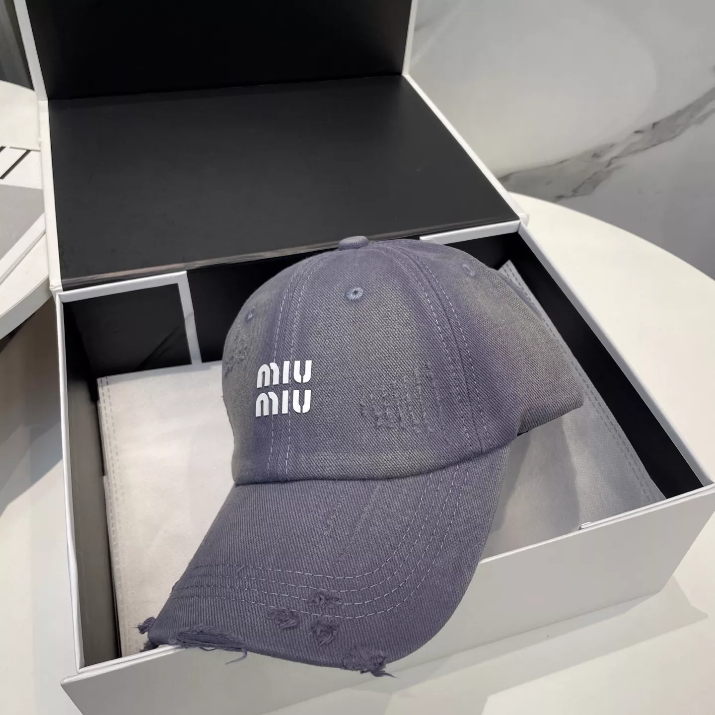 MIU MIU Caps Popular 8326