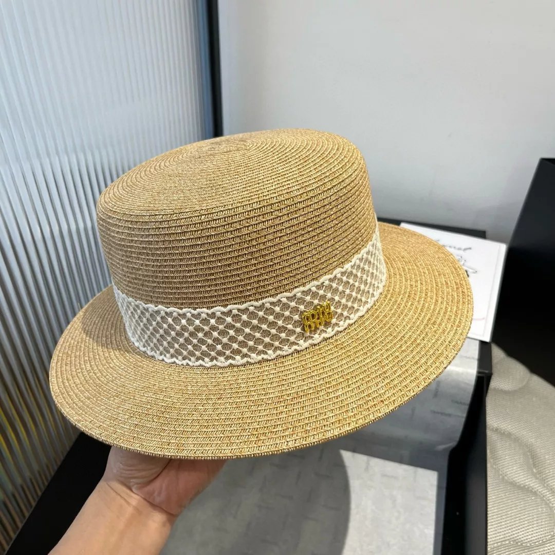 MIU MIU Caps Practical 3378