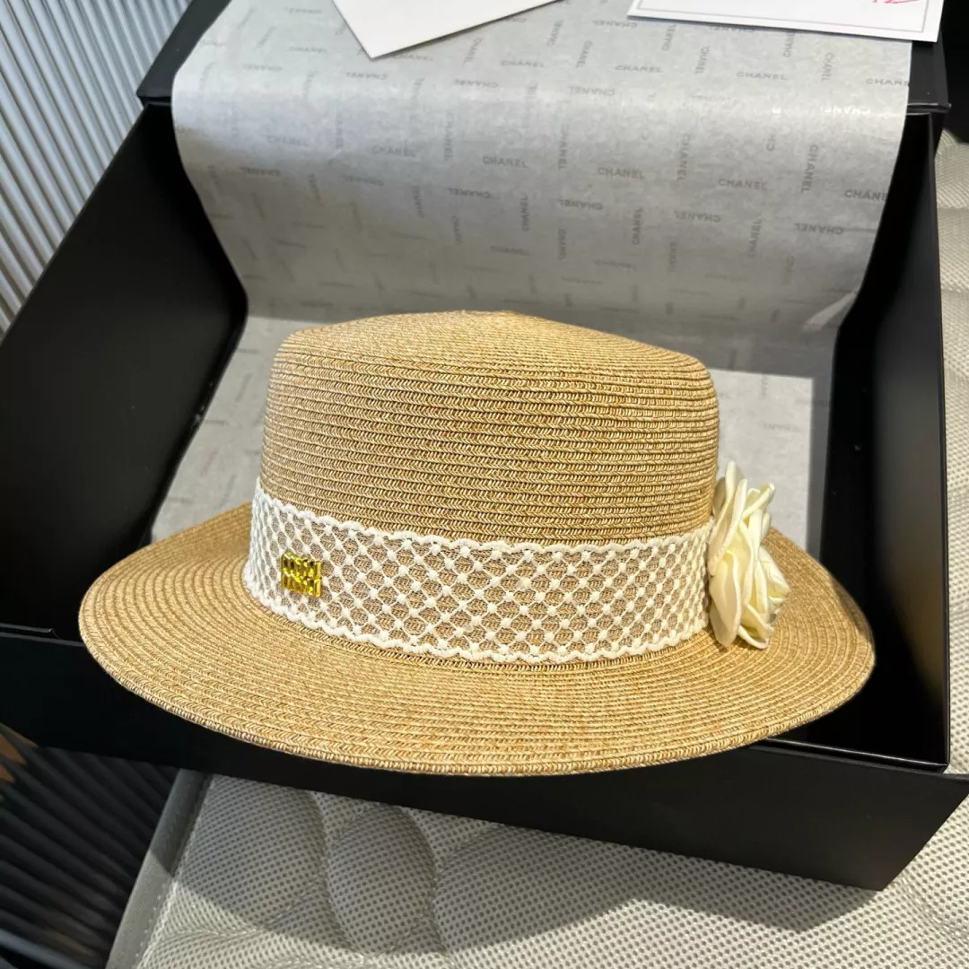 MIU MIU Caps Practical 3378