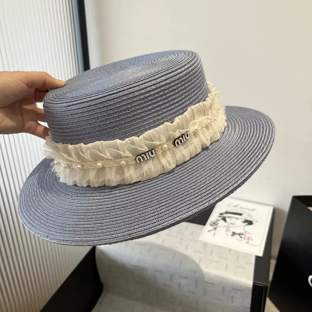 MIU MIU Caps Refined 8085