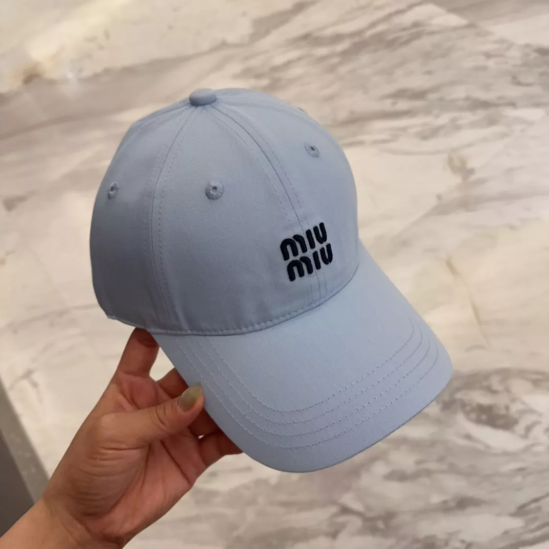 MIU MIU Caps Reliable 6173
