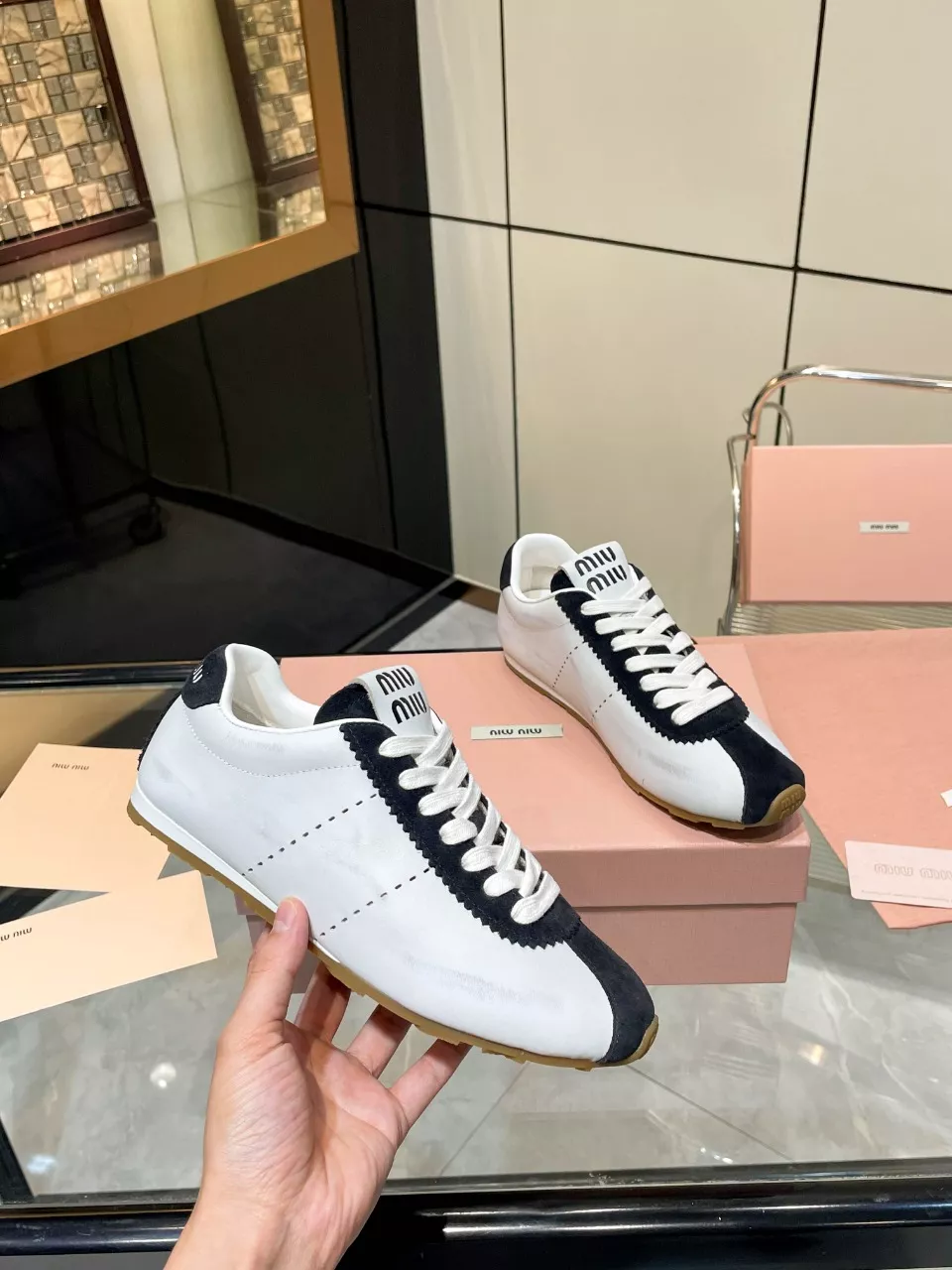 MIU MIU Casual Shoes For Women Bold 9476