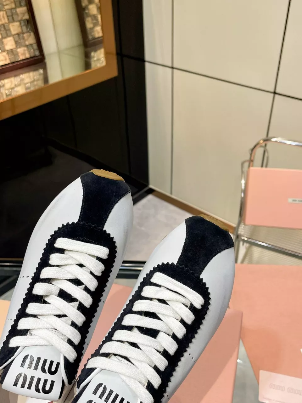 MIU MIU Casual Shoes For Women Bold 9476