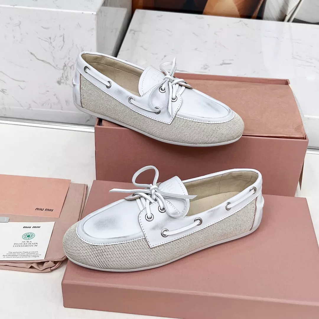 MIU MIU Casual Shoes For Women Breathable 981