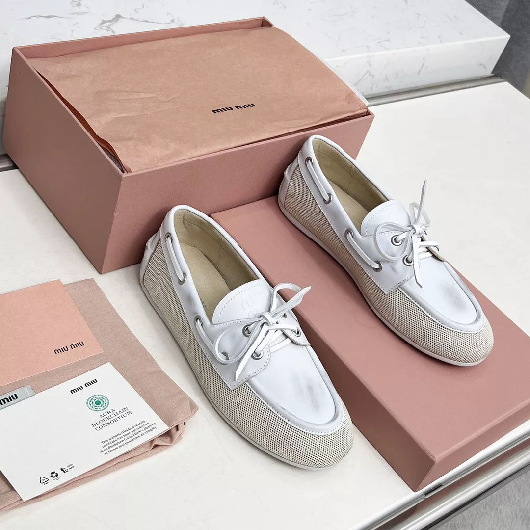 MIU MIU Casual Shoes For Women Breathable 981
