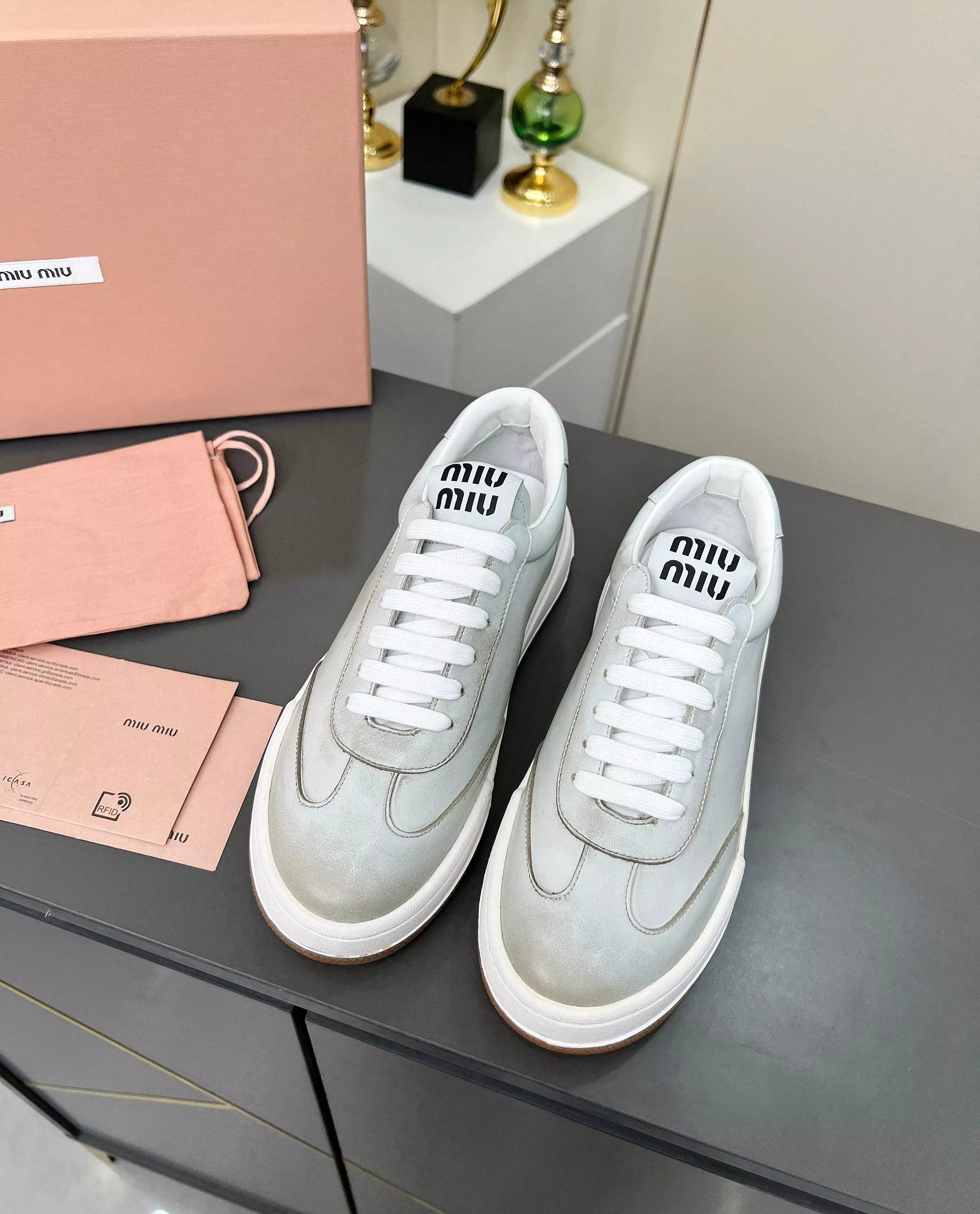 MIU MIU Casual Shoes For Women EyeCatching 1657