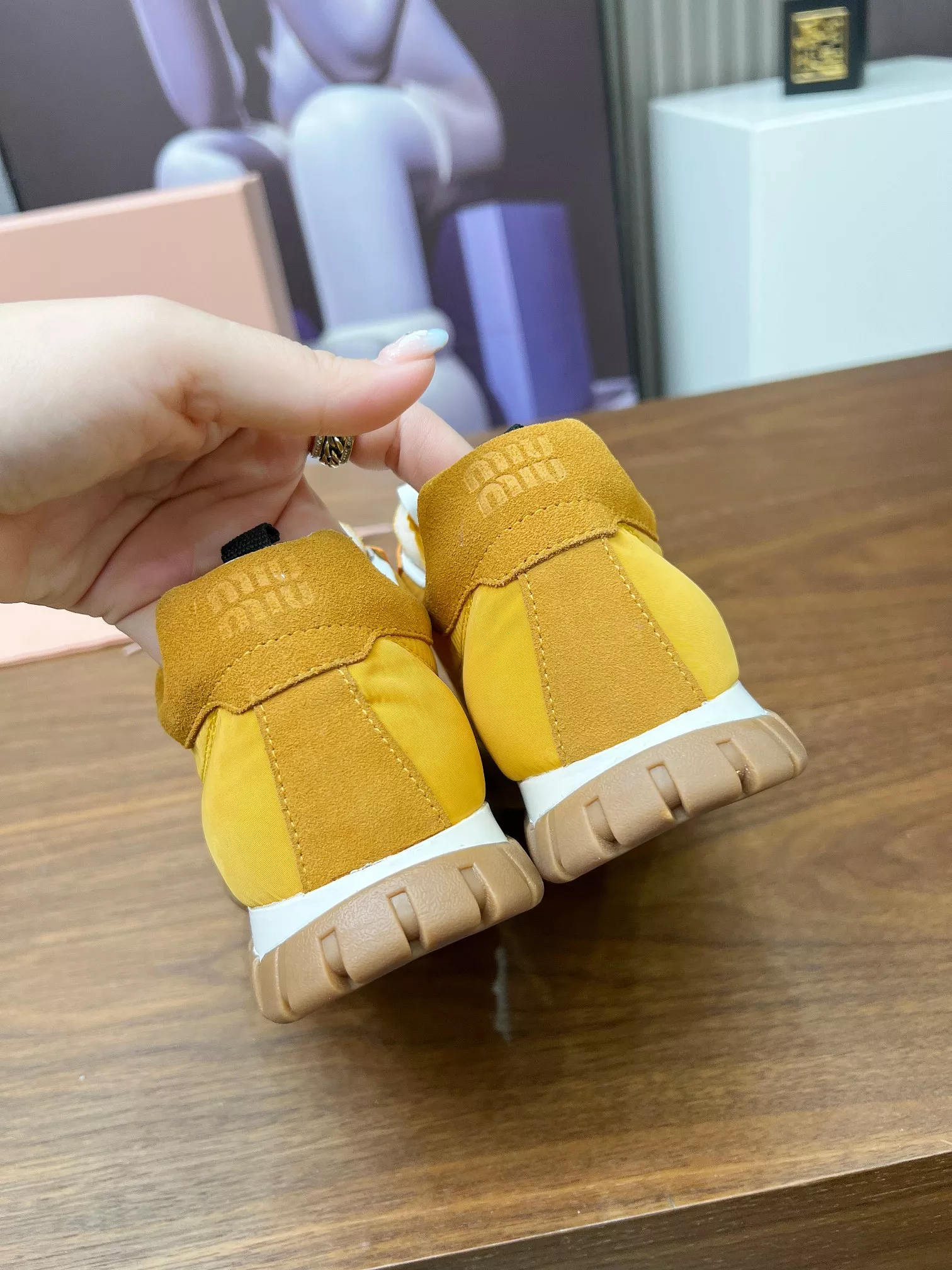 MIU MIU Casual Shoes For Women Fashionable 3042