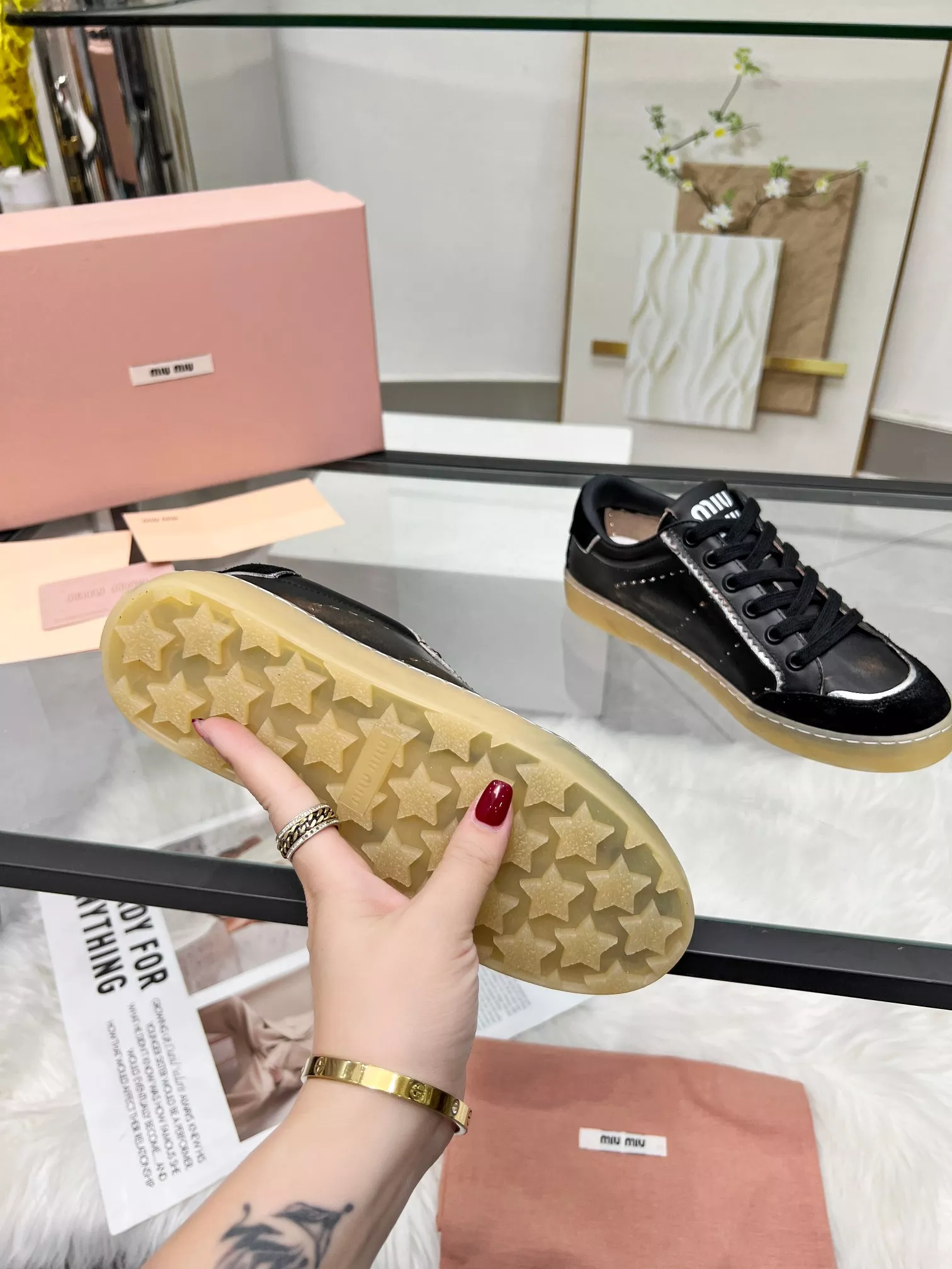 MIU MIU Casual Shoes For Women Lightweight 6693