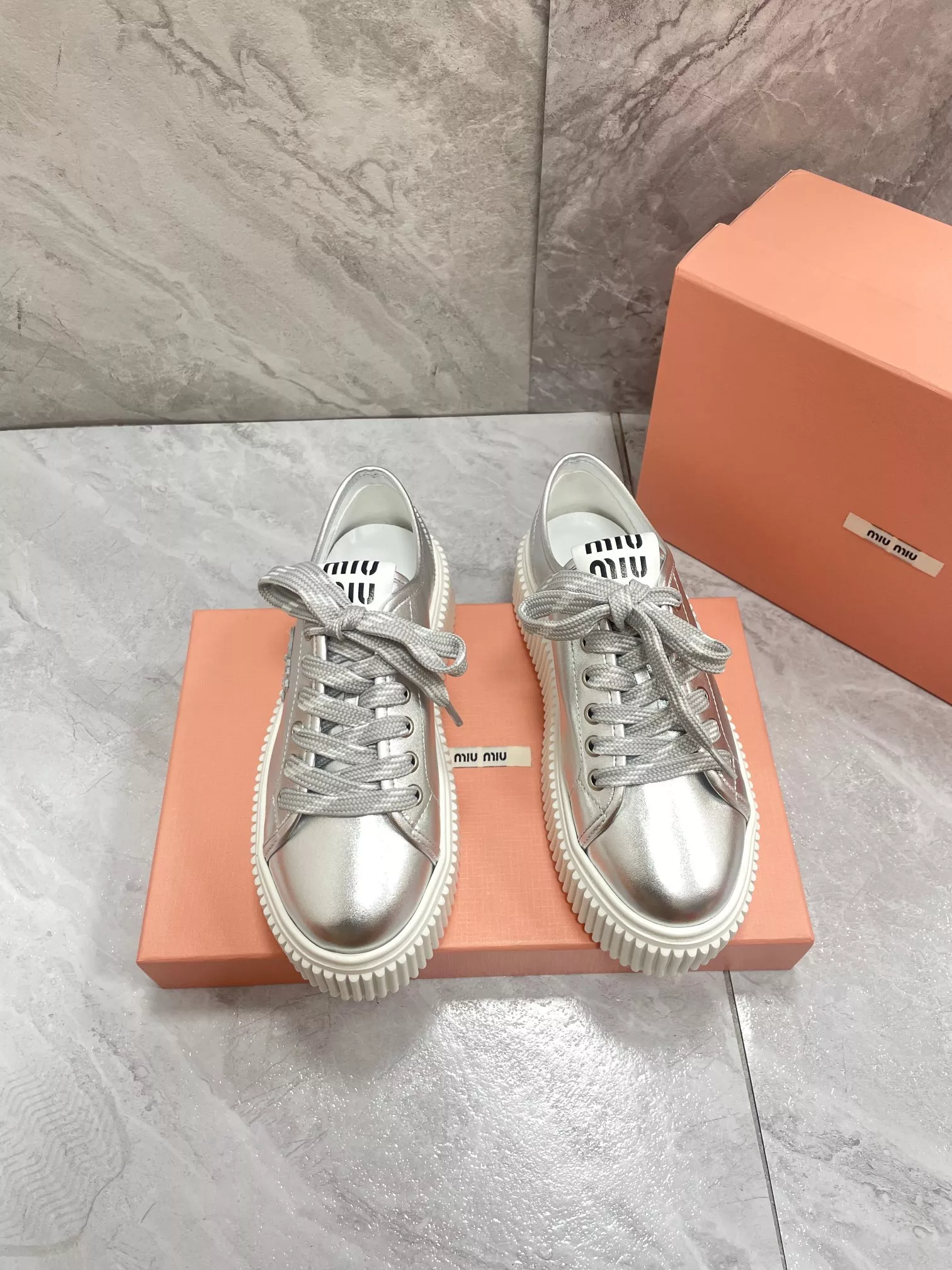 MIU MIU Casual Shoes For Women ModernLook 4256