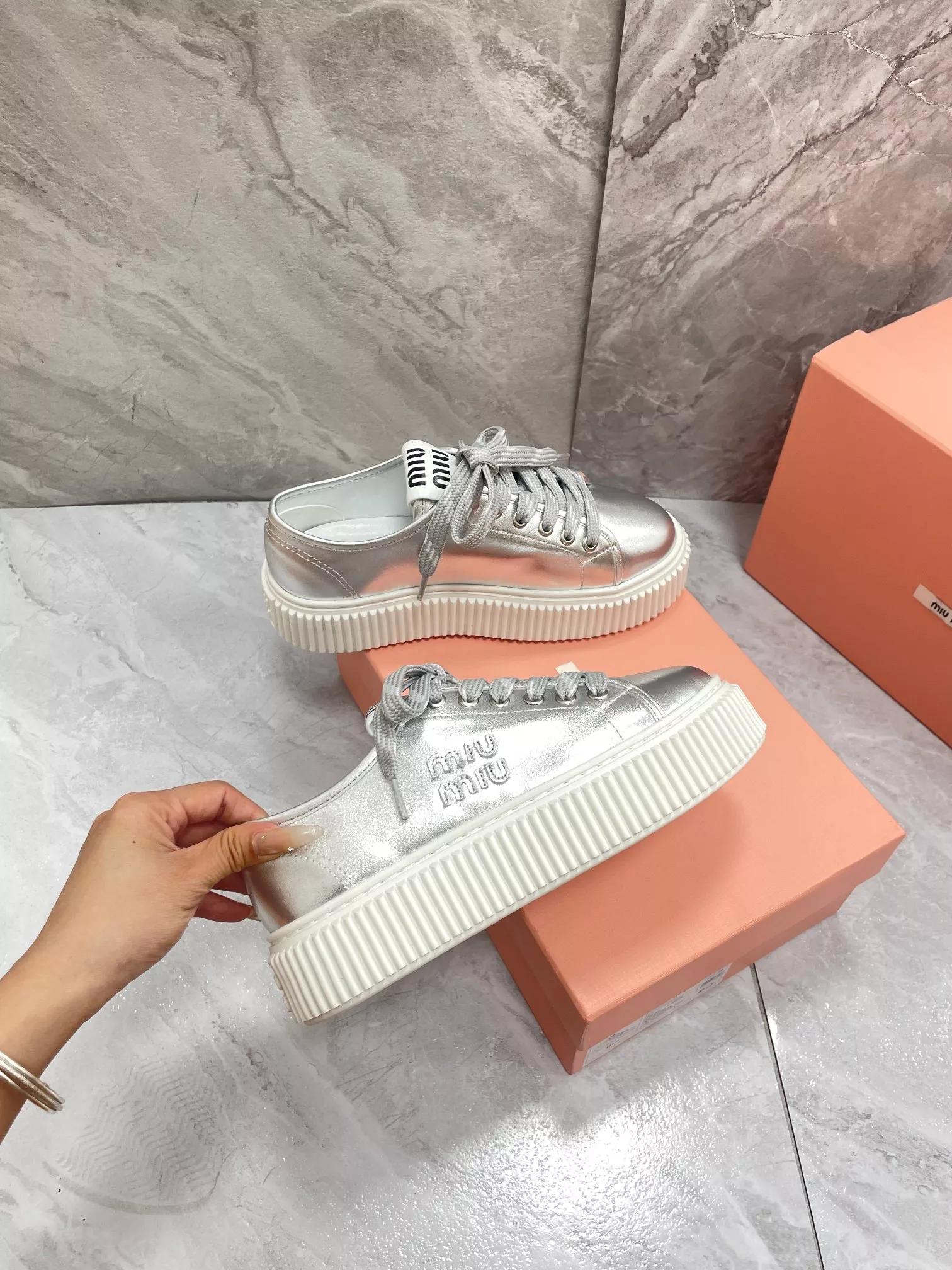 MIU MIU Casual Shoes For Women ModernLook 4256