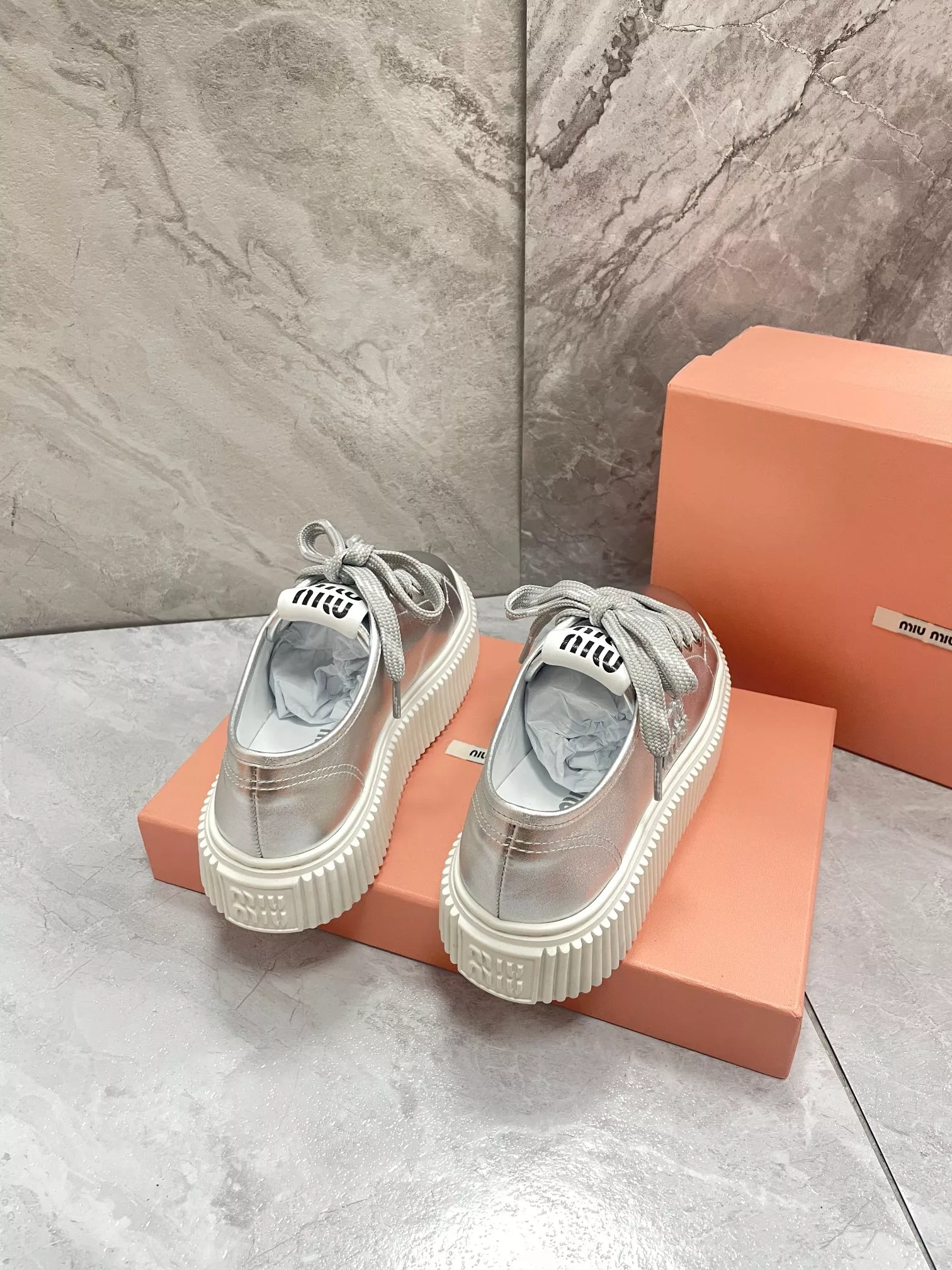 MIU MIU Casual Shoes For Women ModernLook 4256