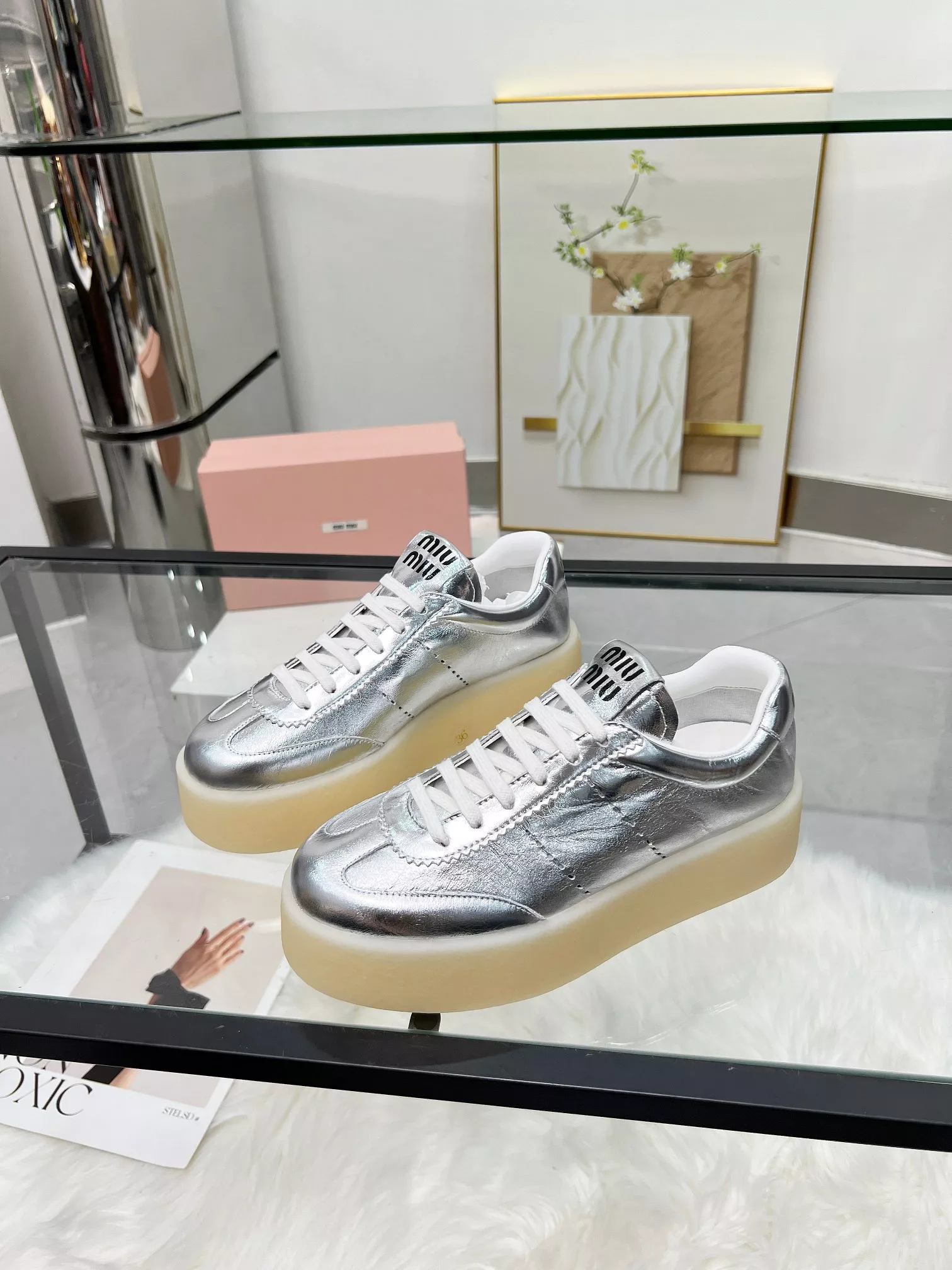 MIU MIU Casual Shoes For Women Popular 1296