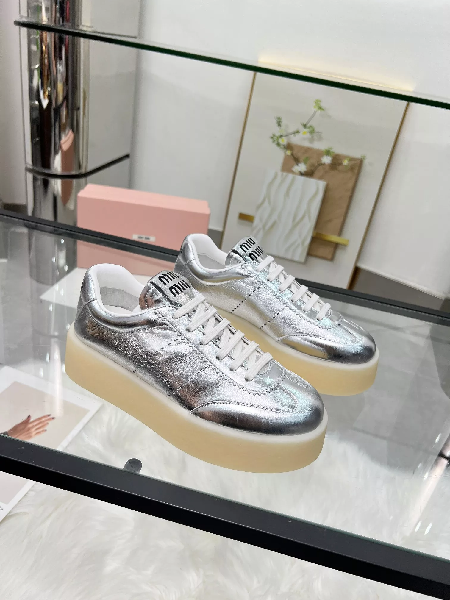 MIU MIU Casual Shoes For Women Popular 1296