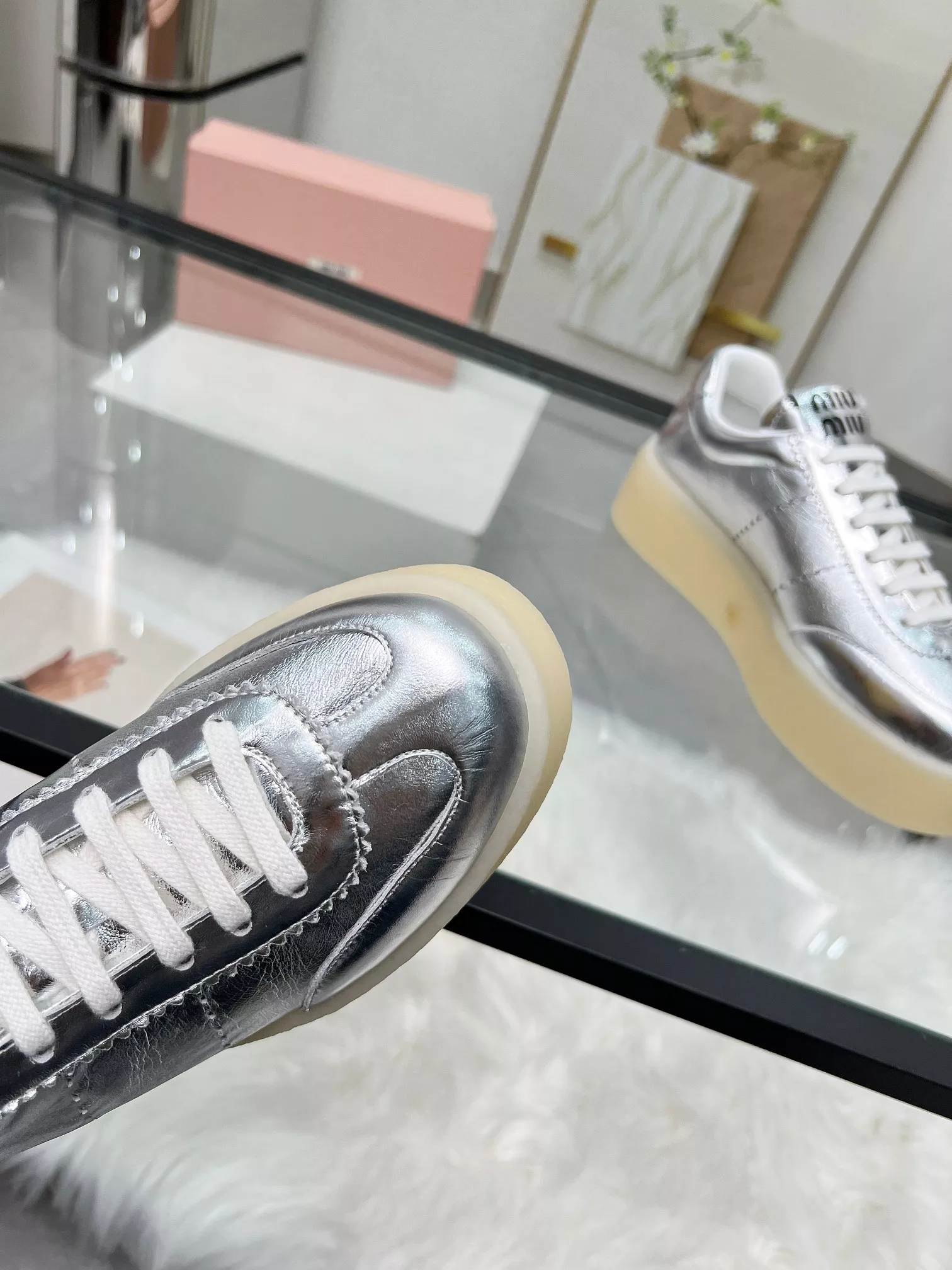 MIU MIU Casual Shoes For Women Popular 1296