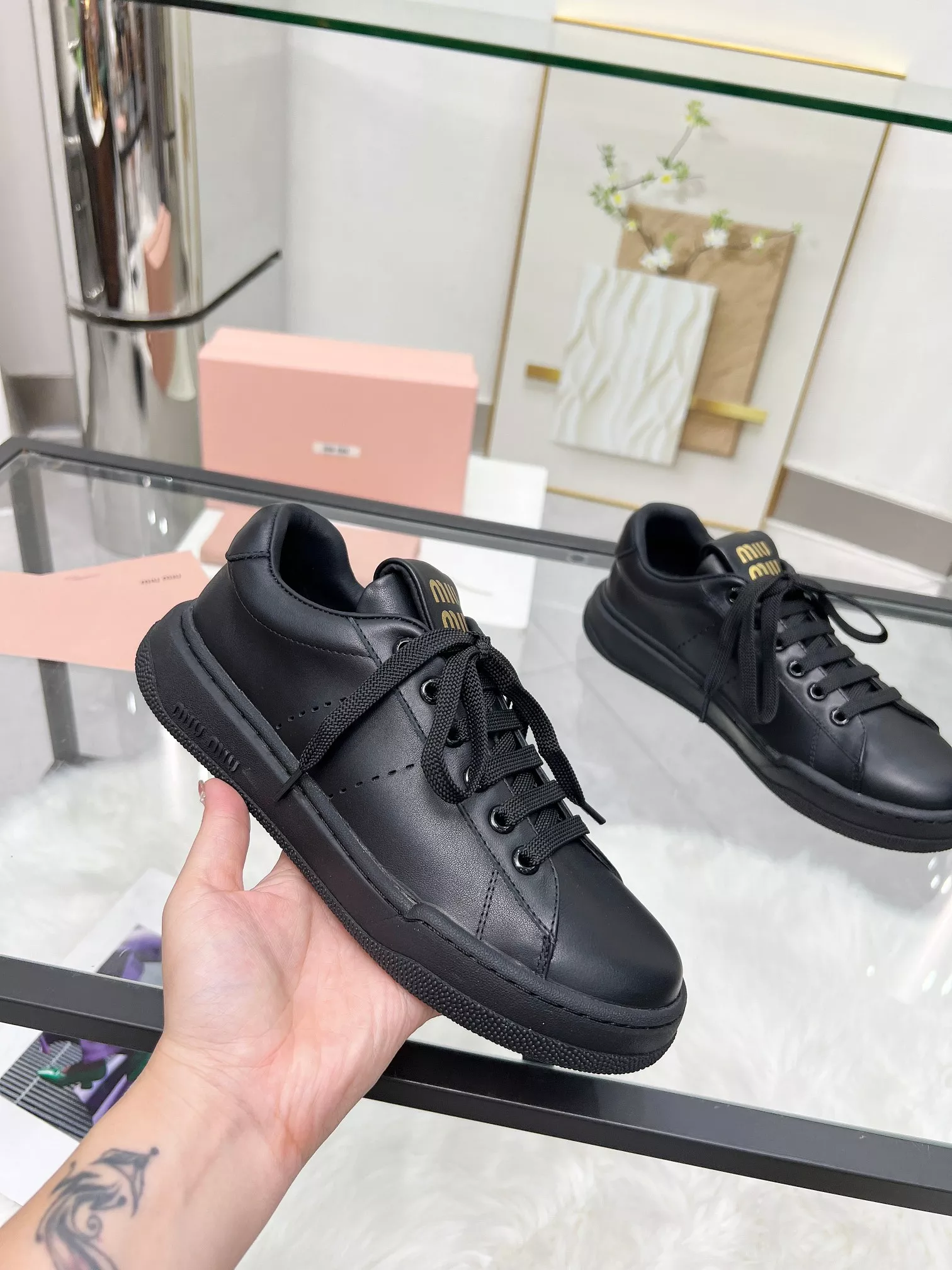 MIU MIU Casual Shoes For Women Reliable 8913