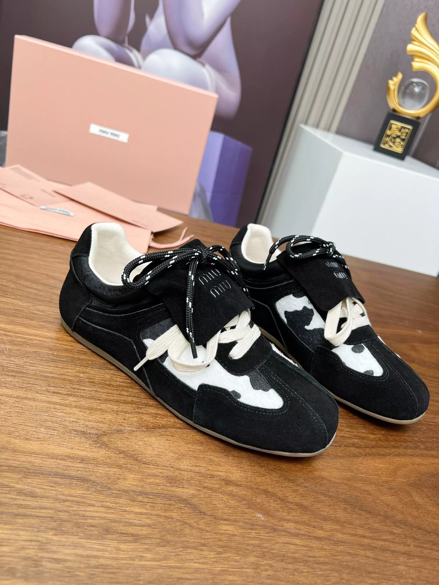 MIU MIU Casual Shoes For Women SmartChoice 4716