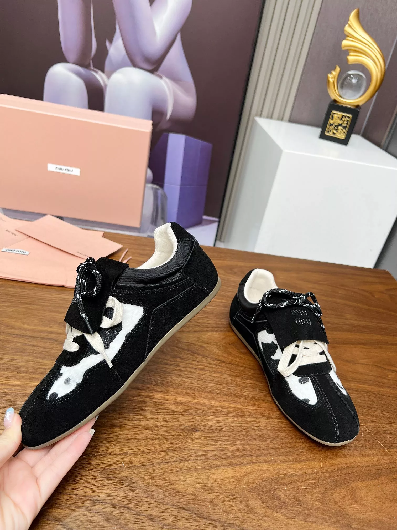 MIU MIU Casual Shoes For Women SmartChoice 4716