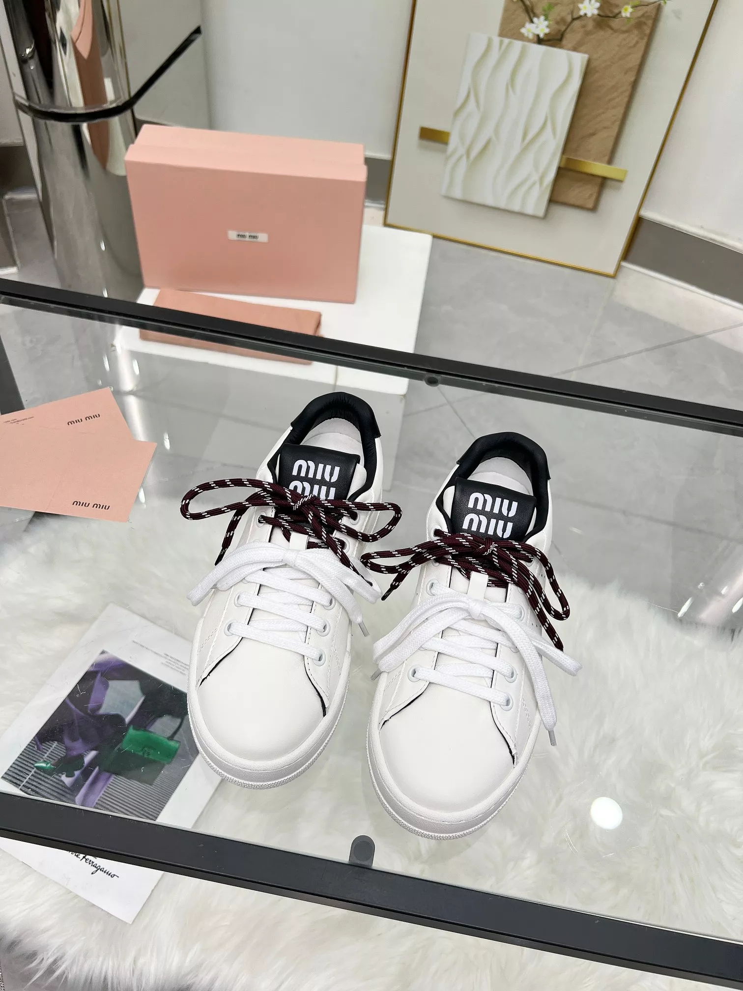 MIU MIU Casual Shoes For Women Vibrant 927