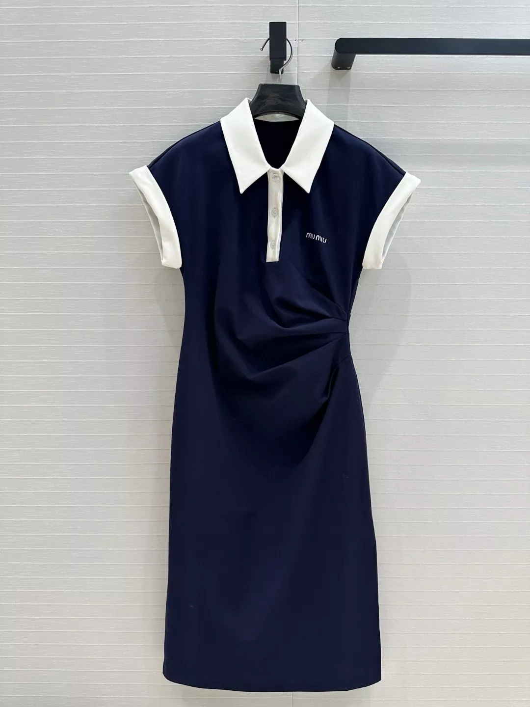 MIU MIU Dresses Short Sleeved For Women Comfortable 128