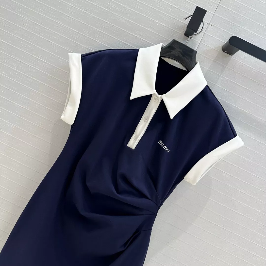 MIU MIU Dresses Short Sleeved For Women Comfortable 128