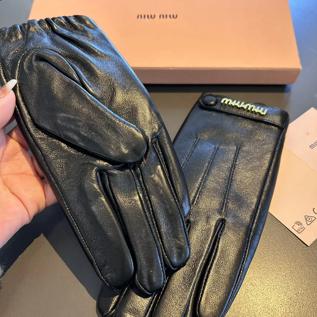 MIU MIU Gloves For Women Refined 6759