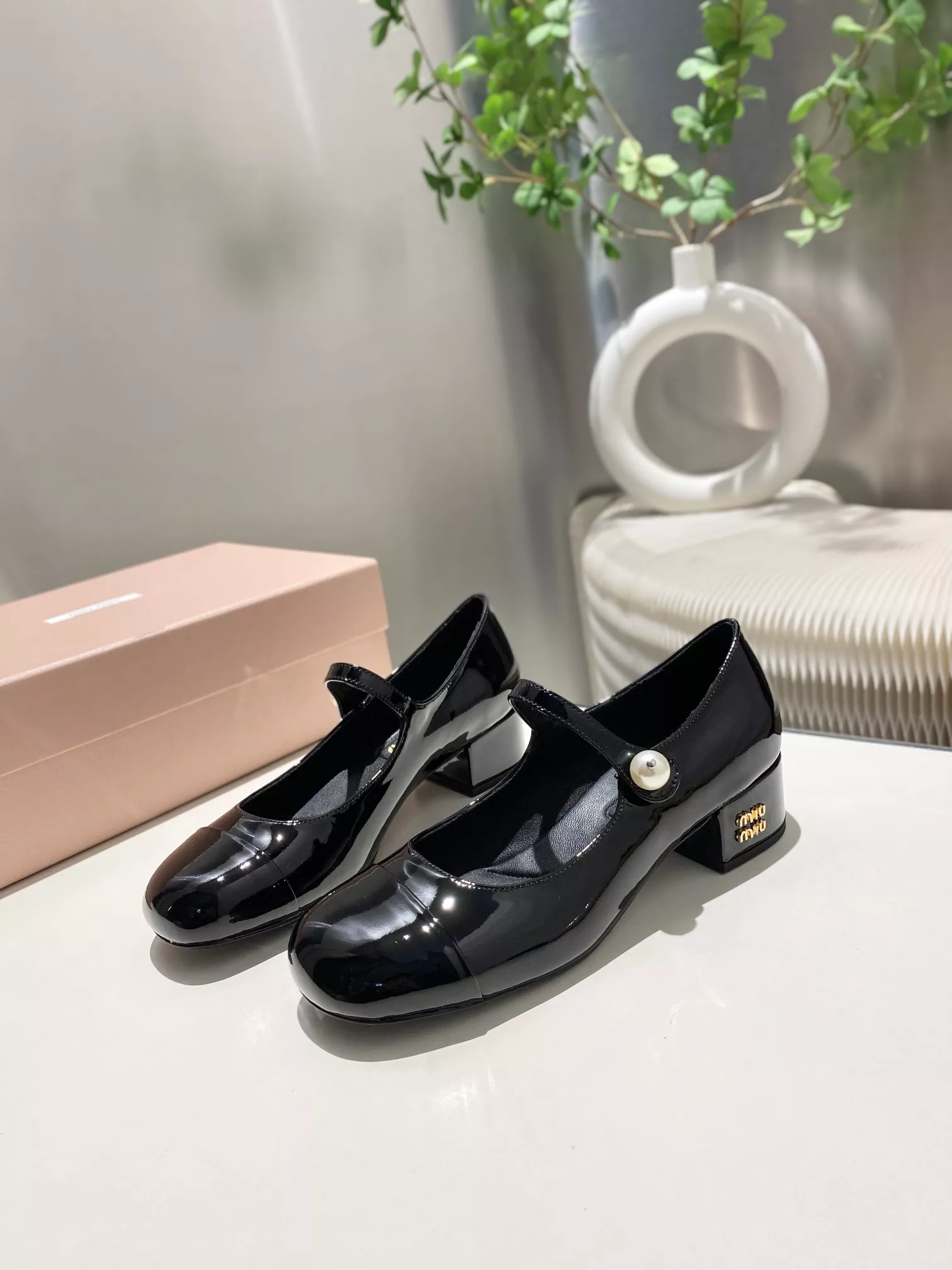 MIU MIU High-Heeled Shoes For Women ModernLook 9270